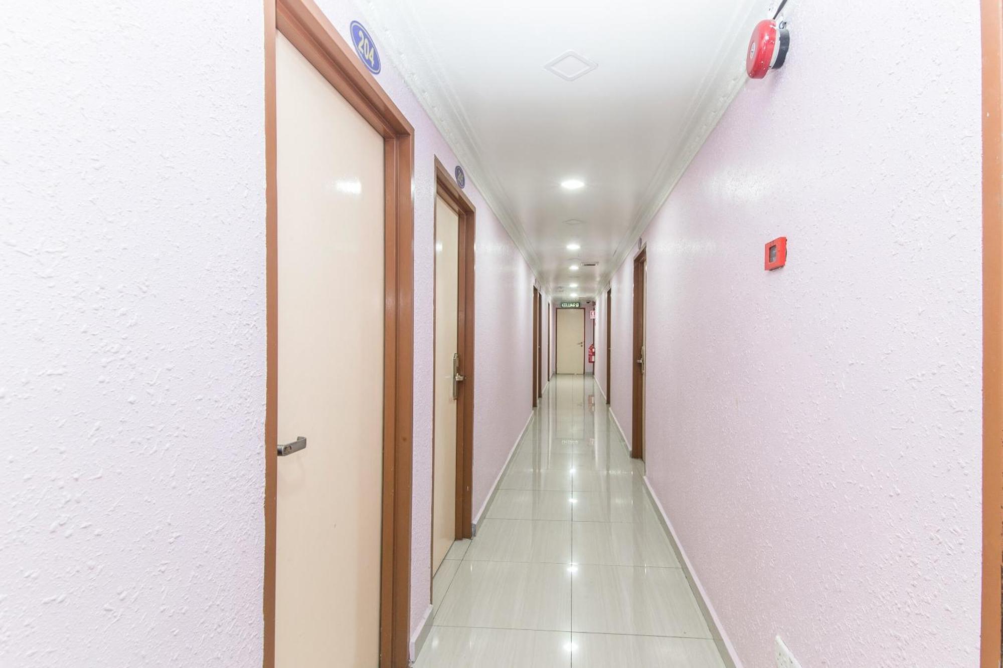 OYO 258 Hotel SMC Alam Avenue Shah Alam Buitenkant foto